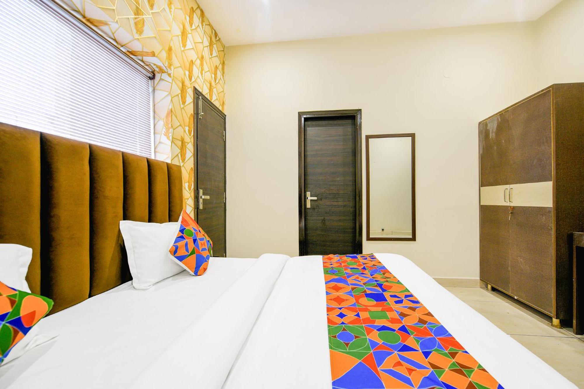 לודהיאנה Fabhotel Royal Regency I מראה חיצוני תמונה